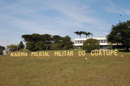 A partir de 1� de setembro come�a a valer exig�ncia do uso de cadeirinhas em ve�culos